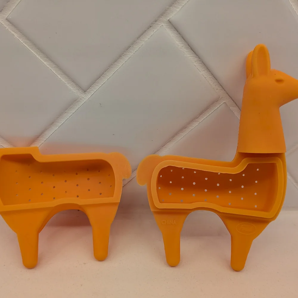 Fred Como Tea Llama Infuser